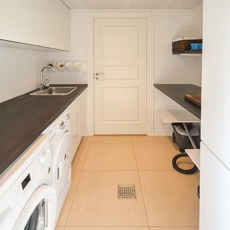 Awesome In Vaeggerlose W/ Wifi And 3 Bedrooms Casa vacanze Bøtø By